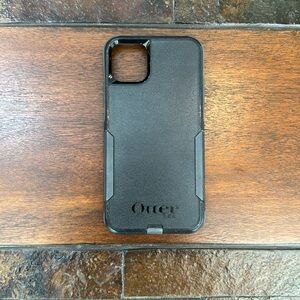 Black Otter Box IPhone 11 Pro Max Case